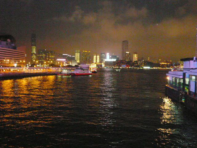 香港之旅…維多利亞港夜景+星光大道